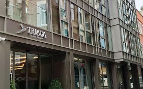 トリアダ ホテル カラキョイ